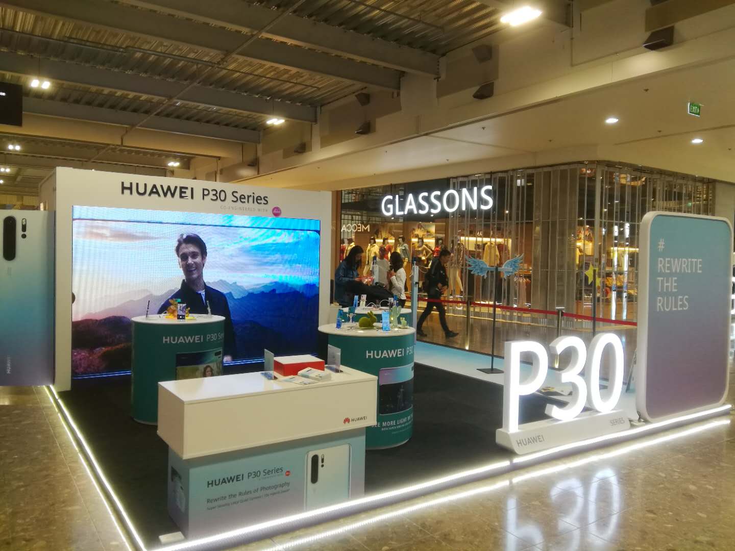 WE Displays 项目照片 8